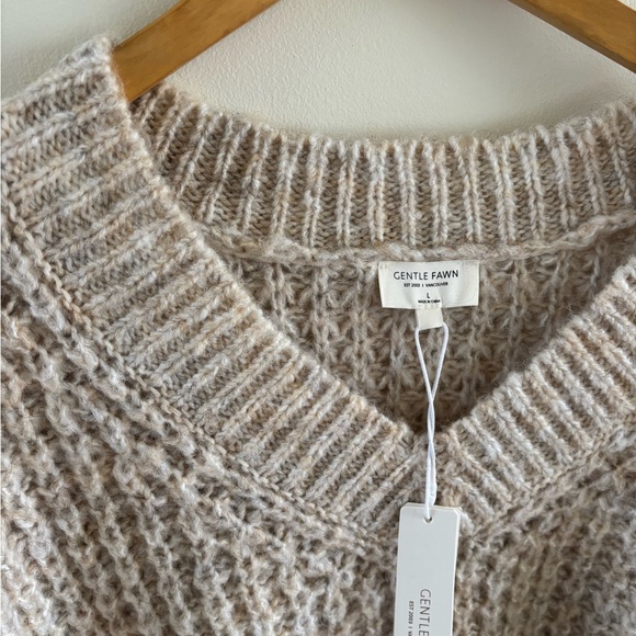 Gentle Fawn Neutral Waffle V-Neck Sweater - Picture 2 of 4